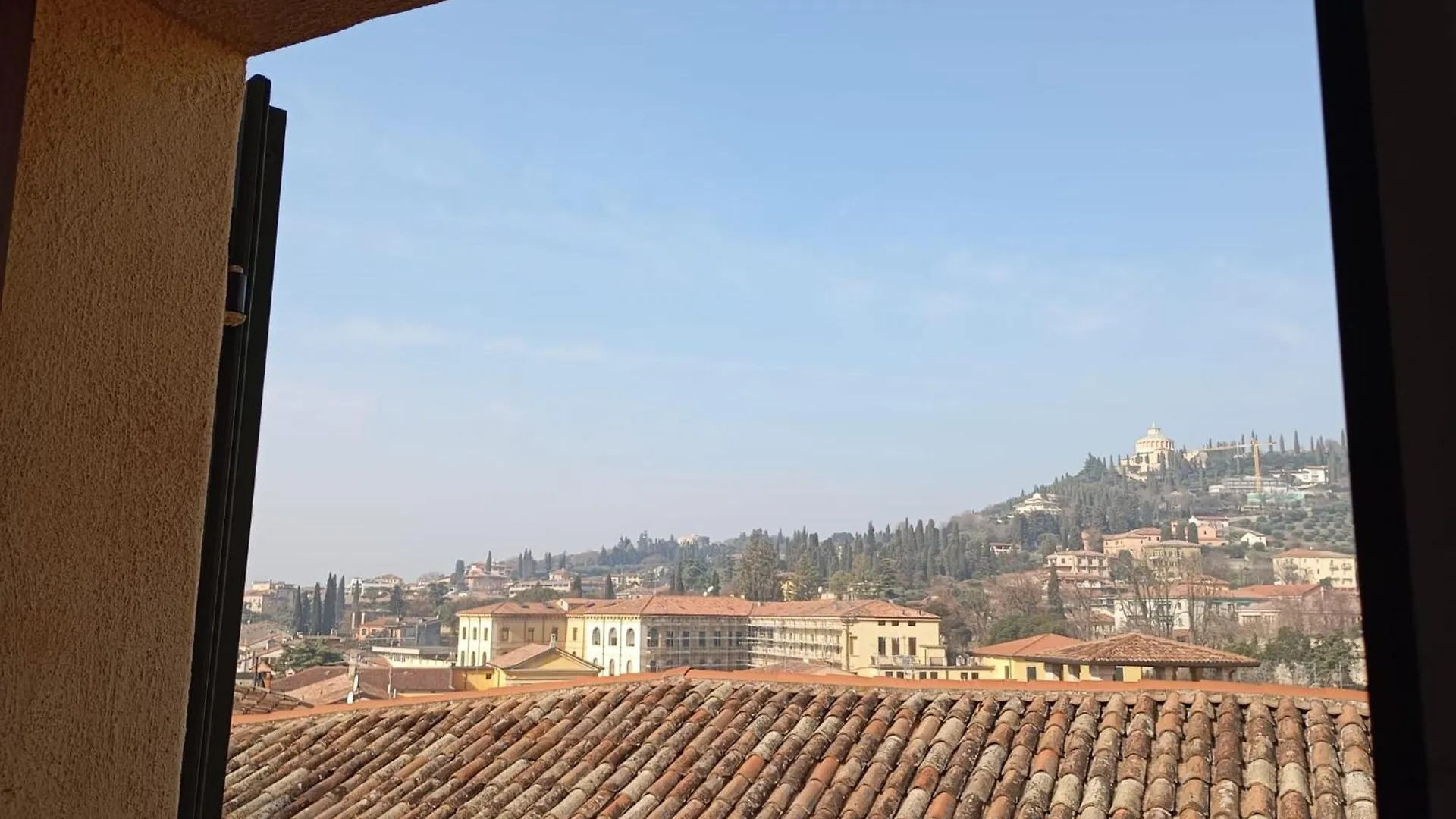 Charme Domus San Carlo Apartment Verona Italy