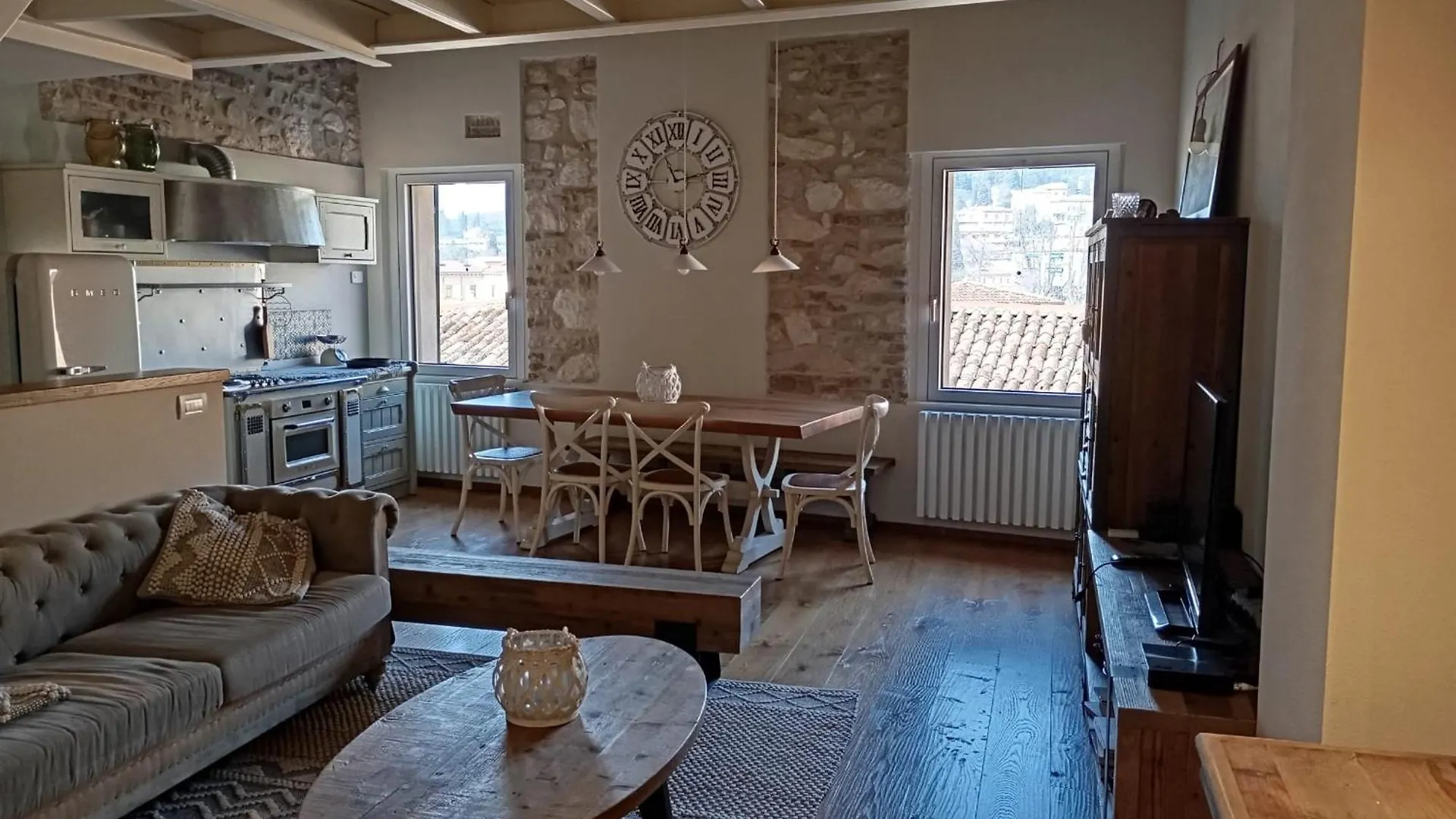 Charme Domus San Carlo Apartment Verona Italy