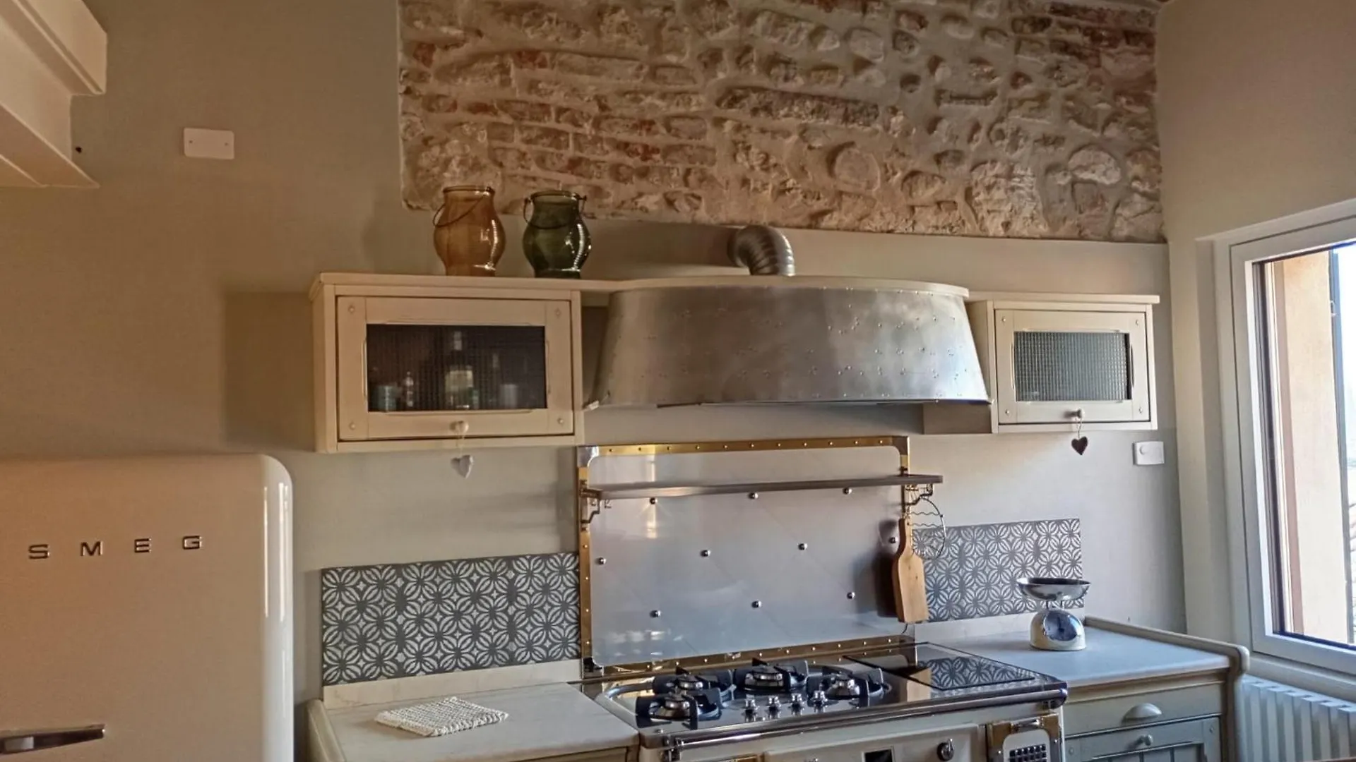 Charme Domus San Carlo Apartment Verona