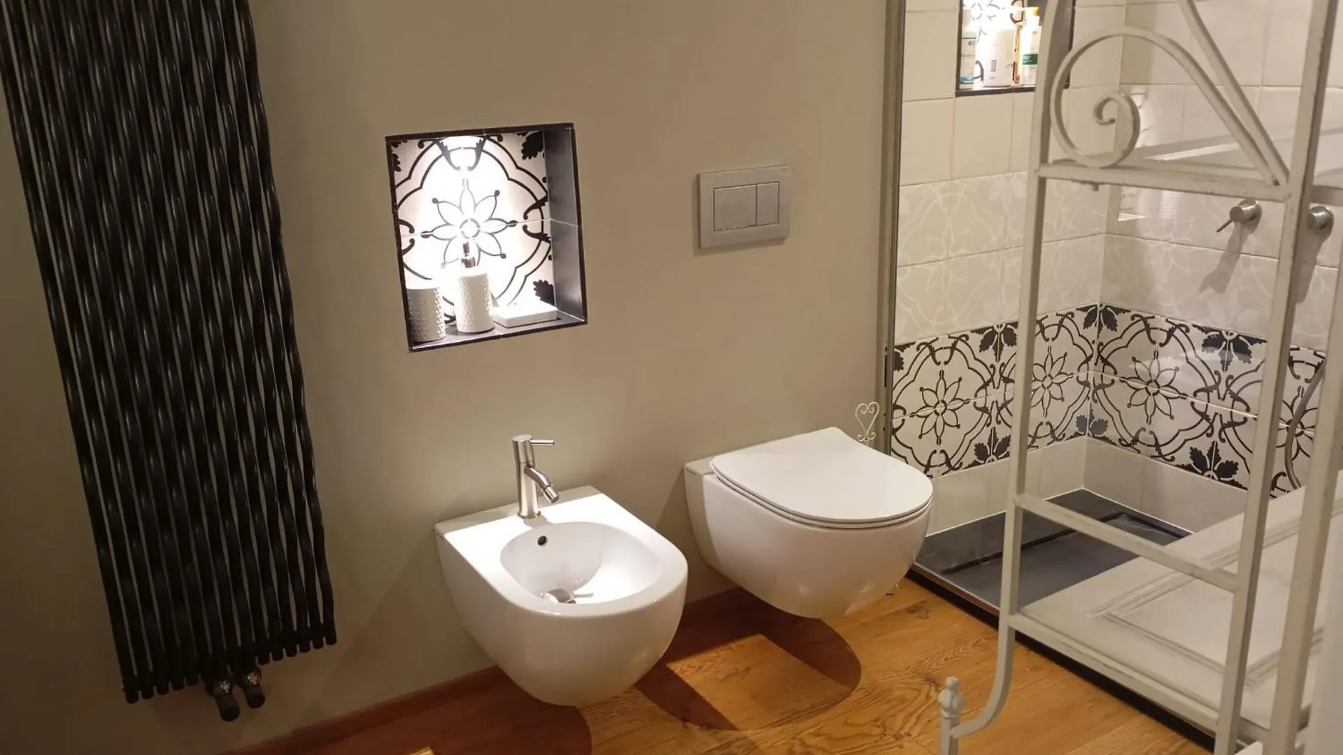 Charme Domus San Carlo Apartment Verona